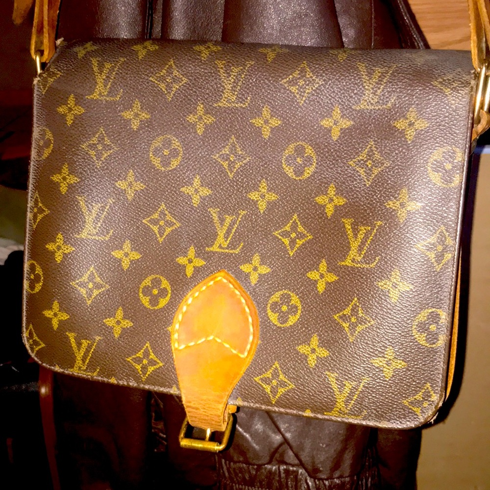 LOUIS VUITTON CARTOUCHIERE GM CROSSBODY ADJUSTABLE DOUBLE FLAP